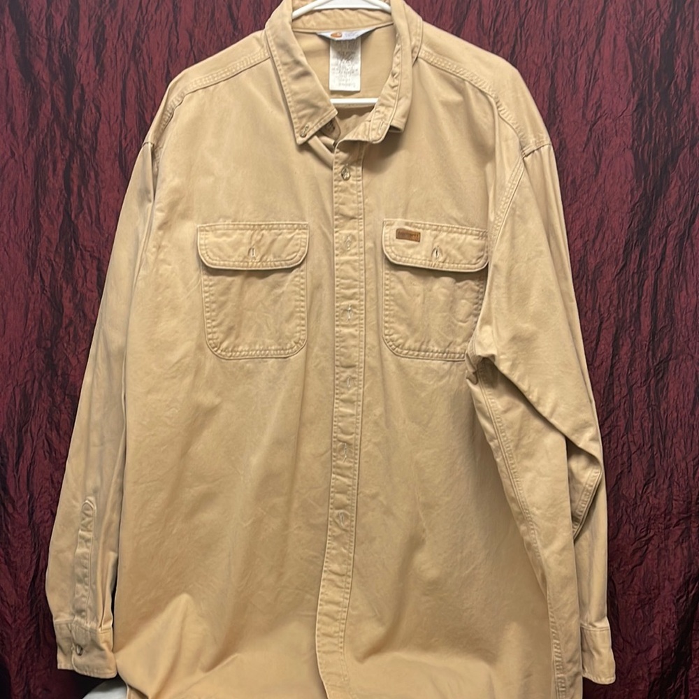 Tan 90s carhartt shirt